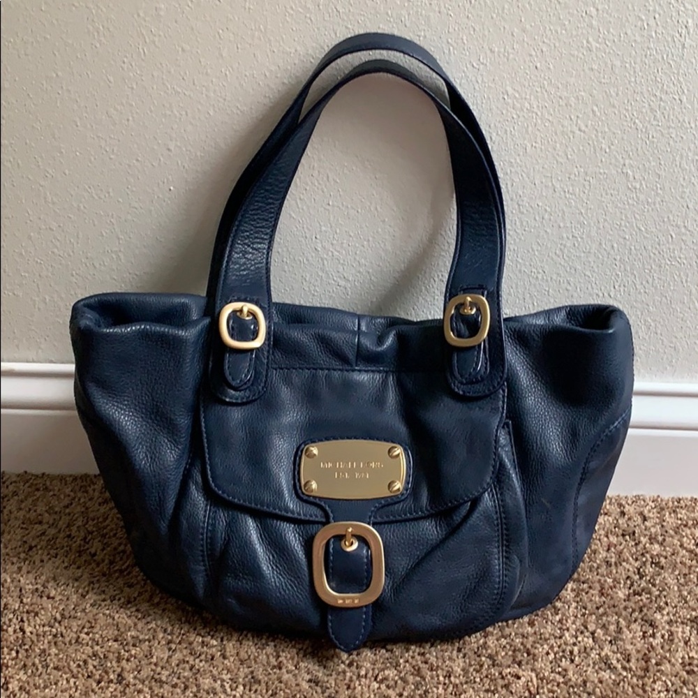 Michael Kors Large Satchel in Navy Pebbled Leather